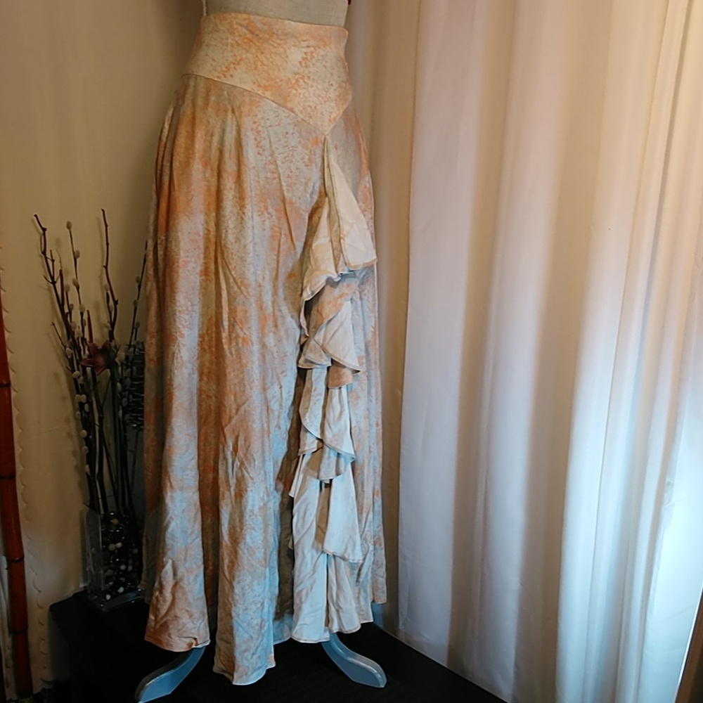 FREE PEOPLE LONG MAXI SKIRT NWOT SZ-2
